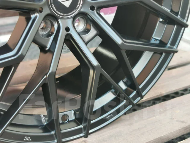 Vorsteiner V-FF 107. 8.0x18", 5x112, ET38, �� 66,6���. ����