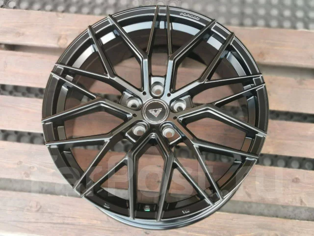 Vorsteiner V-FF 107. 8.0x18", 5x112, ET38, �� 66,6���. ����