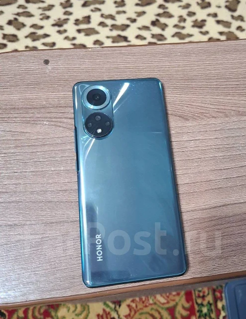 Honor 50. �/�, 128 ��, �����������, 4G LTE, Dual-SIM, NFC ����