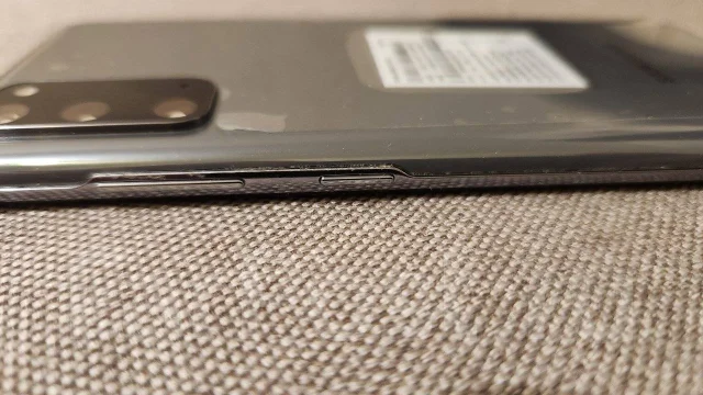 Samsung Galaxy S20. �/�, 128 �� ����