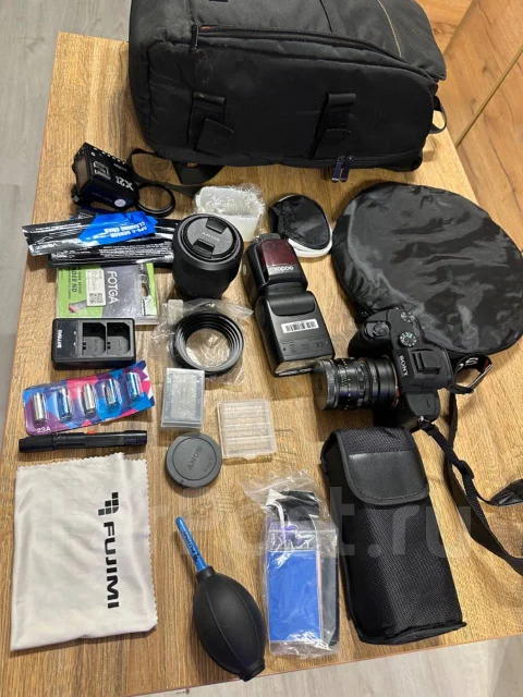 Sony Alpha ILCE-7 III ����