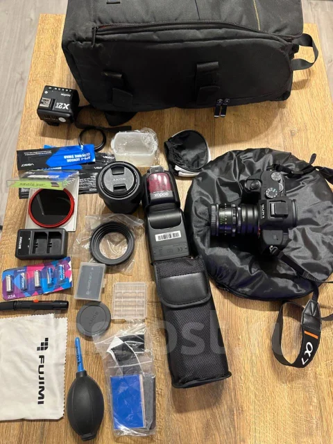 Sony Alpha ILCE-7 III ����