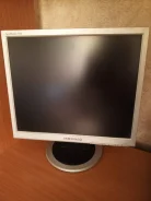 Samsung. 17", ���������� �� (LCD, LED, QLED) ����