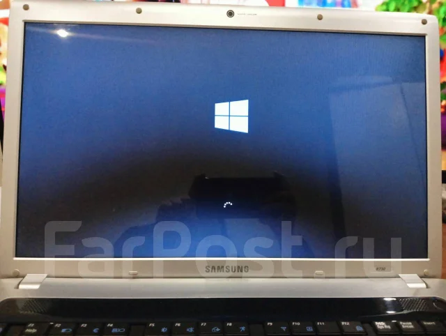 Samsung R730. 2,5����, ��� 4 ��, WiFi: 1 ����