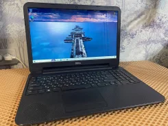 Dell Inspiron 3521. 15.4", 1,9����, ��� 6 ��, ���� 250���, WiFi: 1, Bluetooth: 1, ����������� �� 2��. ����