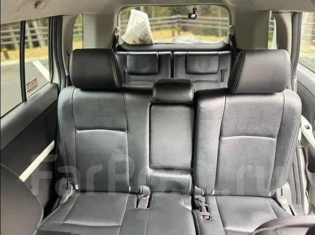 Toyota Isis. �������, ��������, 1.8 (140��.�.), ������, �/�. ��� ����� �� ������������ ����