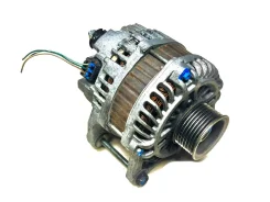 ��������� Nissan HR15DE HR16DE 231001KL1A ����