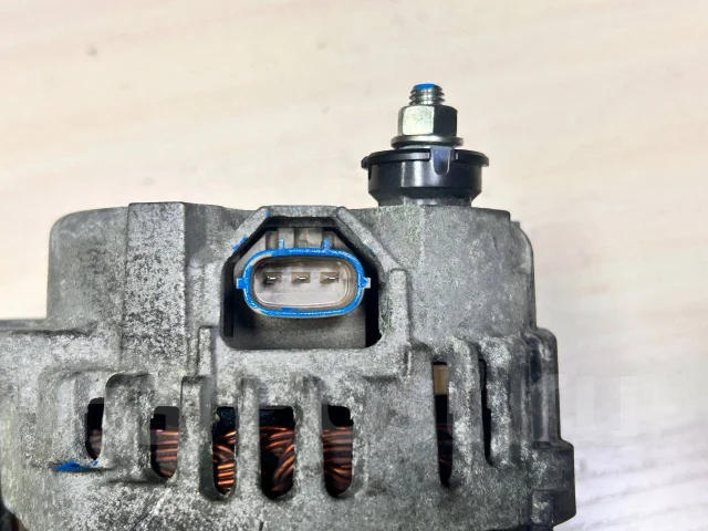 ��������� Nissan HR15DE HR16DE 231001KL1A ����
