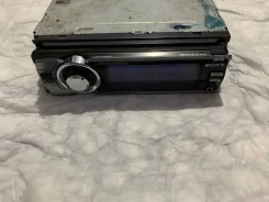 Sony CDX-GT929U ����