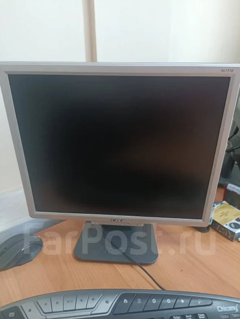 Acer. 15", ���������� OLED ����