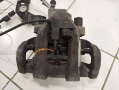 ������� ������ ������ Mercedes-Benz M-Class W164 ���������� [A1644235398] A1644235398 ����