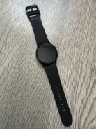Samsung Galaxy Watch4 ����