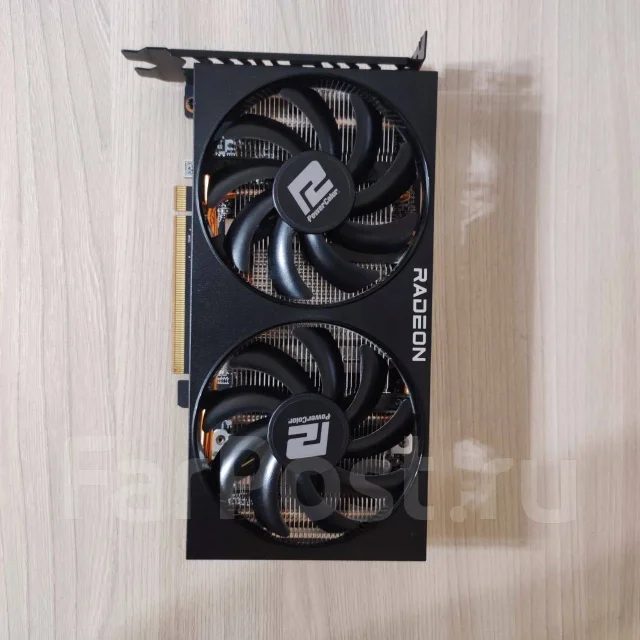Radeon RX 6600 ����