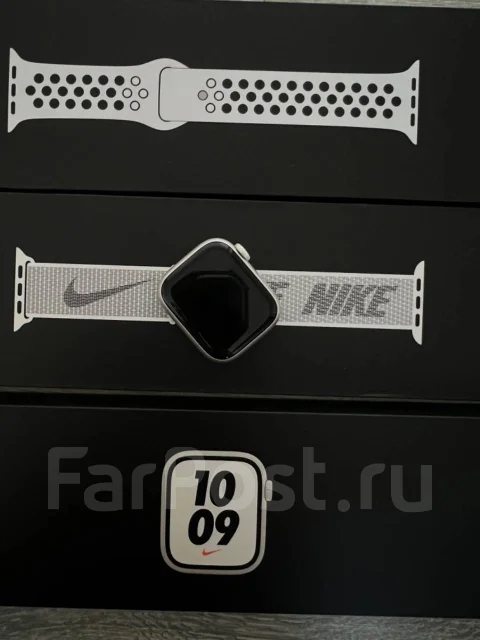 Apple Watch Series 7 Nike ����