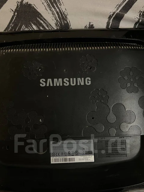 Samsung. 24" ����