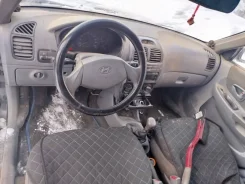 Hyundai Accent ����