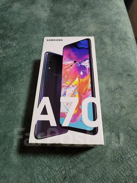 Samsung Galaxy A70. �/�, 128 ��, �����, ����������, ������, 3G, 4G LTE, Dual-SIM, ����������, NFC ����