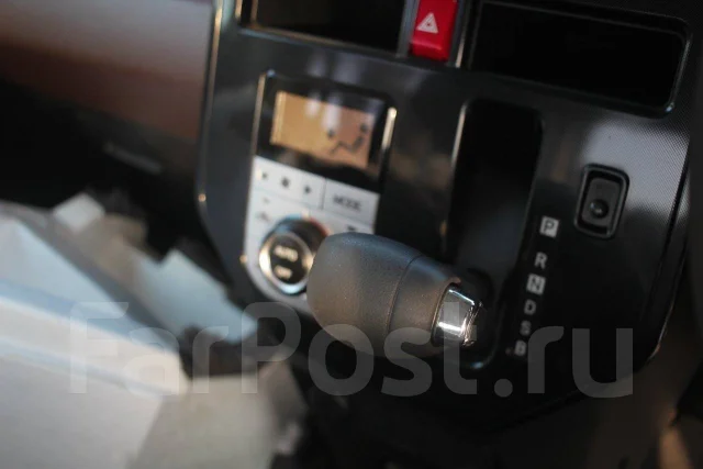 Subaru Justy. M900F, 1KR ����
