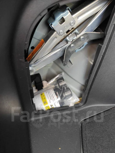 Nissan Leaf. �������, ��������, �������������, 60 000����. ��, �/� ����