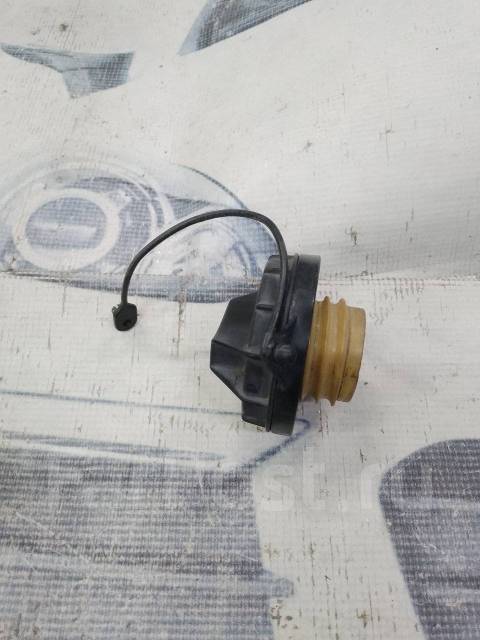    Hyundai 3101038600 