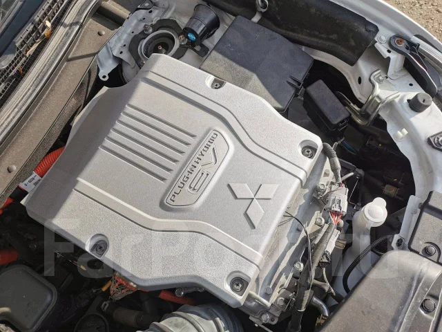 Mitsubishi Outlander. ��������, 4wd, 2.4 (128��.�.), ������, 69����. �� ����