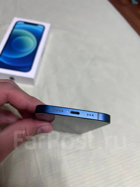 Apple iPhone 12. �/�, 128 ��, �����, 4G LTE, NFC ����
