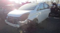 Toyota Isis. ZGM10, 2ZRFAE ����