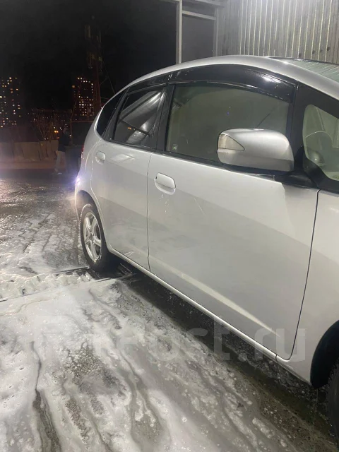 Honda Fit. �������, 4wd, 1.3 (100��.�.), ������, 173 000����. �� ����
