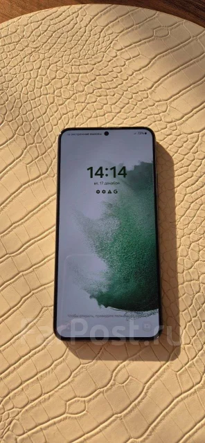 Samsung Galaxy S22+. �/�, 8 ��, �������, 4G LTE ����