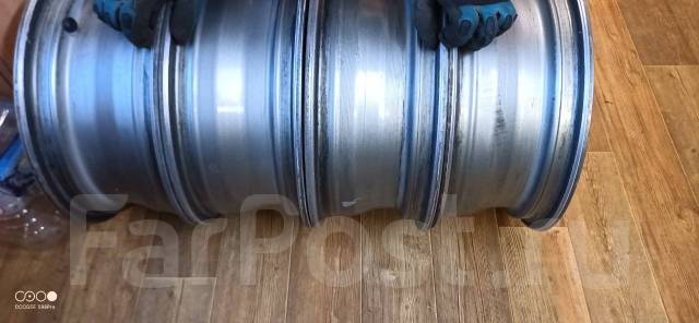 Toyota. 6.0x15", 5x114.3, ET45,  51,0. 
