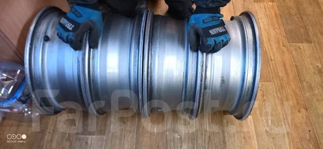 Toyota. 6.0x15", 5x114.3, ET45,  51,0. 