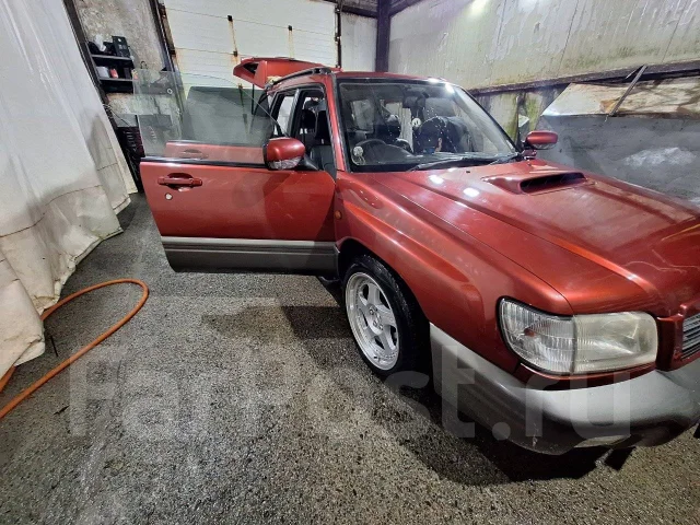 Subaru Forester. �������, 4wd, 2.0 (250��.�.), ������, 420 000����. �� ����