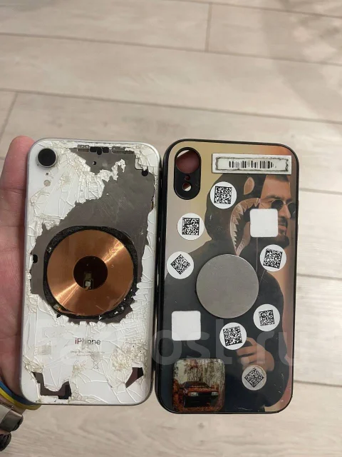 Apple iPhone Xr. �/�, 64 ��, ����� ����