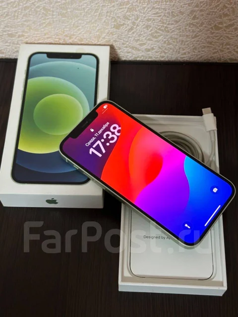 Apple iPhone 12. �/�, 64 ��, ���������, 4G LTE ����