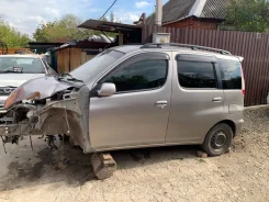 Toyota Funcargo. NCP20, 2NZFE ����