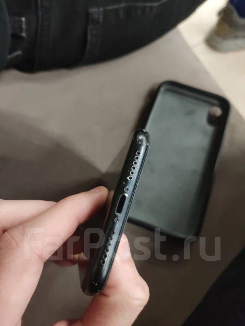 Apple iPhone Xr. �/�, 64 ��, ������, 3G, 4G LTE ����