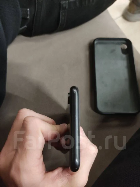 Apple iPhone Xr. �/�, 64 ��, ������, 3G, 4G LTE ����