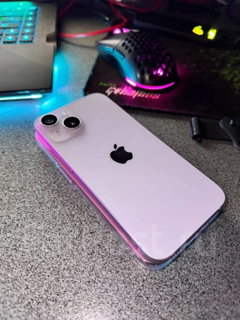 Apple iPhone 14. �/�, 256 ��, ����������, 4G LTE ����