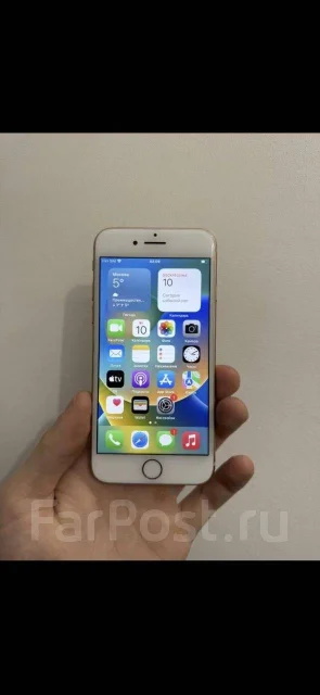Apple iPhone 8. �/�, 64 ��, �������, 4G LTE ����