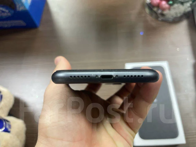 Apple iPhone 11. �/�, 256 ��, ������, 4G LTE ����
