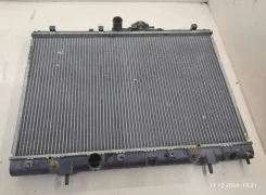 �������� �������� Mitsubishi Pajero IO [MR373172] MR373172 ����