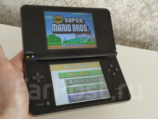 Nintendo DSi XL ����