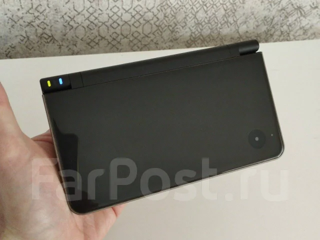Nintendo DSi XL ����