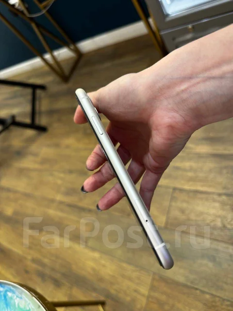 Apple iPhone 11. �/�, 128 ��, �����, 4G LTE ����