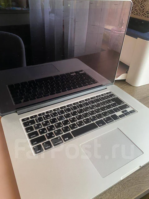 Apple MacBook Pro 15. 15.4", 2,5����, ��� 16 ��, ���� 1 000���, WiFi: 1, Bluetooth: 1, ����������� �� 5��. ����