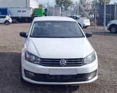 Volkswagen Polo ����