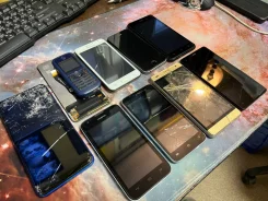 Honor. �/�, 32 ��, �������, �����, �������, �����������, �����, �����, ������, 3G, 4G LTE, Dual-SIM, ����������, ���������, NFC ����