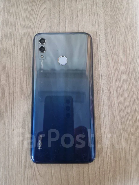 Honor 10 Lite. �/�, 32 ��, �����, 3G, 4G LTE, Dual-SIM, ����������, NFC ����