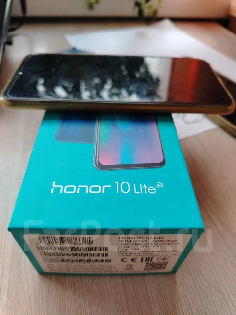 Honor 10 Lite. �/�, 32 ��, �����, 3G, 4G LTE, Dual-SIM, ����������, NFC ����