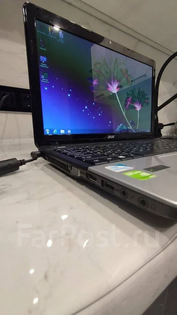 Acer Aspire E1-531G. 15.6", 2,2����, ��� 4 ��, ���� 500���, WiFi: 1, Bluetooth: 1 ����